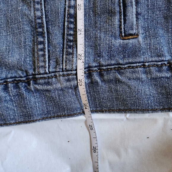EUC Signature Levi Strauss Jean Jacket - Picture 13 of 14